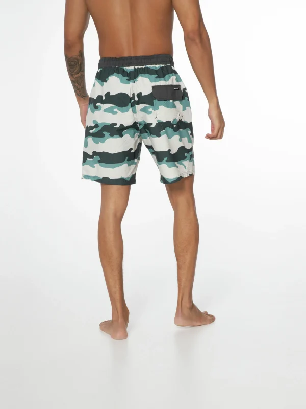 Protest Beachshort “ PRTJADRANKO In Huntergreen 8