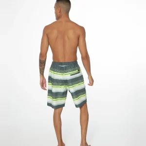 Protest Beachshort “ PRTLANKSTON In Huntergreen 24