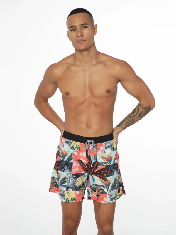 Protest Beachshort “ PRTLOCKLAN In New Coralpink 3