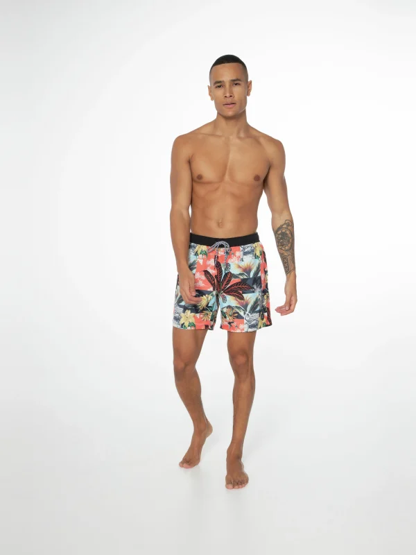 Protest Beachshort “ PRTLOCKLAN In New Coralpink 4