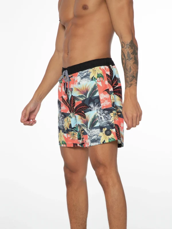 Protest Beachshort “ PRTLOCKLAN In New Coralpink 7