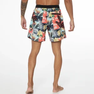 Protest Beachshort “ PRTLOCKLAN In New Coralpink 22
