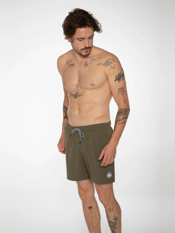 Protest Beachshorts “ DAVEY In Camo Green 3