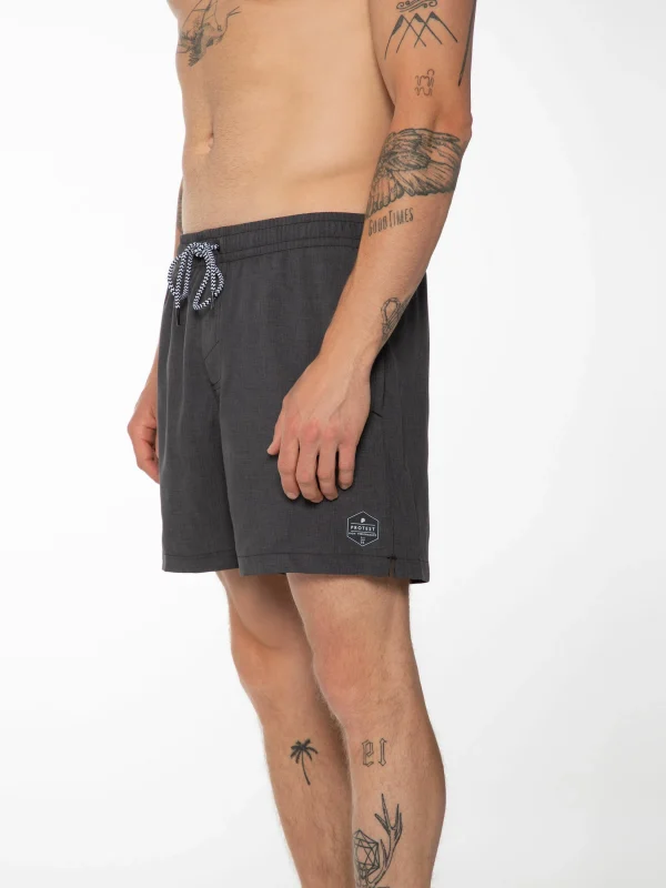 Protest Beachshorts “ DAVEY In True Black 9