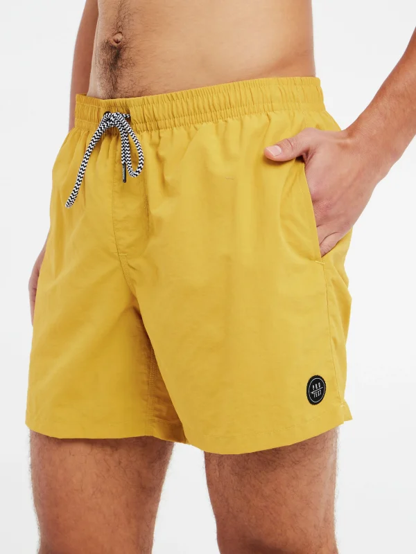 Protest Beachshorts “ FASTER In Tumericyellow 7