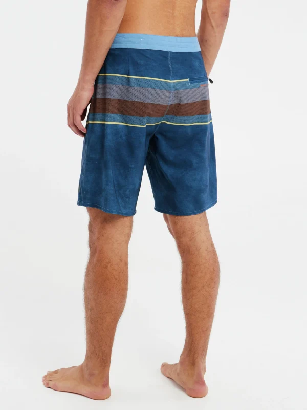 Protest Beachshorts “ PRTASPRI In River Blue 5