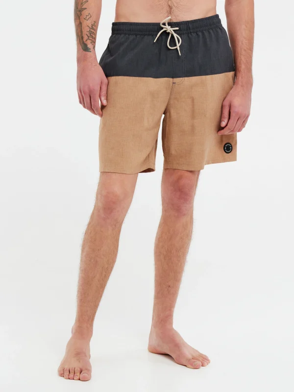 Protest Beachshorts “ PRTFORTA In SealBeige 3