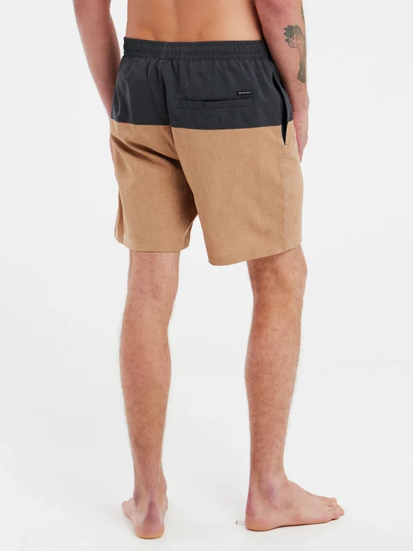 Protest Beachshorts “ PRTFORTA In SealBeige 5