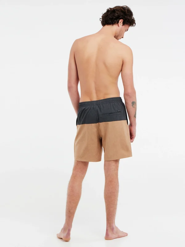 Protest Beachshorts “ PRTFORTA In SealBeige 8
