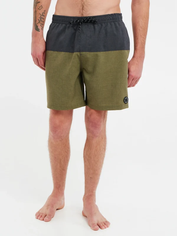Protest Beachshorts “ PRTFORTA In True Black 3