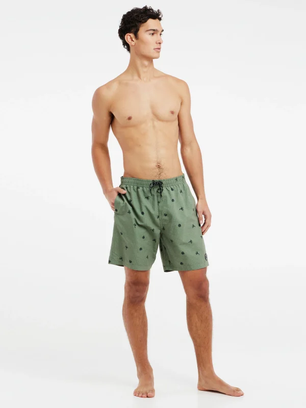 Protest Beachshorts “ PRTGUINCHO In Artichoke Green 4