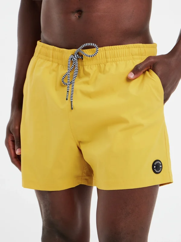 Protest Beachshorts “ PRTYESSINE In Tumericyellow 7