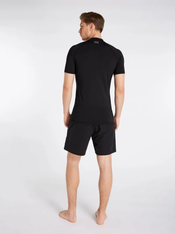 Protest Rashguard Short Sleeve “ PRTCATER In True Black 7