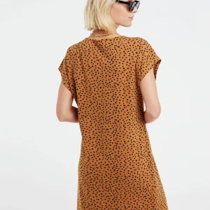 Protest T-Shirt-Kleid “ PRTCATRINA 23 In Sandstone 18