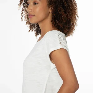 Protest T-shirt “ PRTNICE In Canvasoffwhite 19